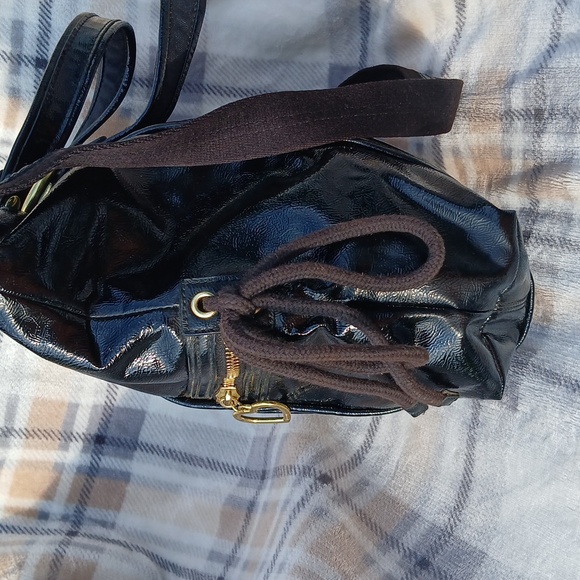 Coach - Picture 6 of 11